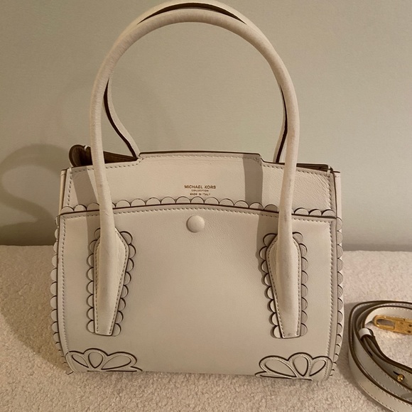 Michael Kors Collection white scalloped leather satchel & removable strap - Picture 4 of 8